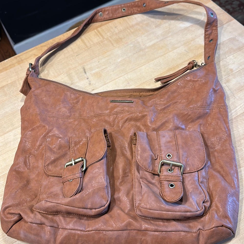 Roxy shoulder strap purse
